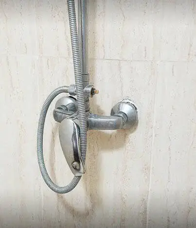 Санузел сломанный в санаторий